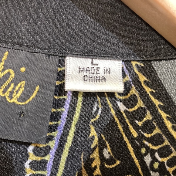 Bob Mackie Wearable Art - Picture 7 of 10